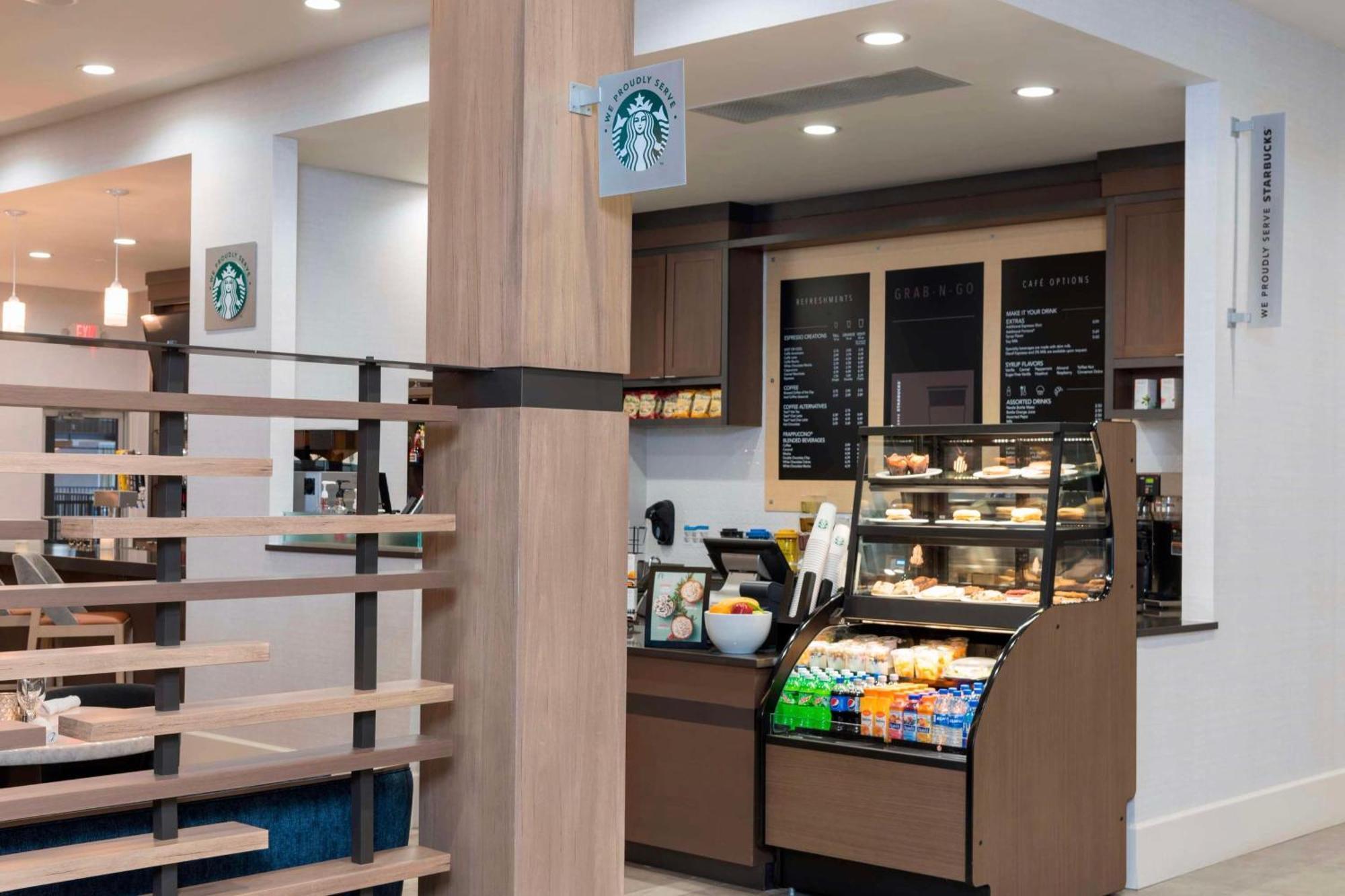 Sonesta Hotel Grand Rapids Airport Экстерьер фото